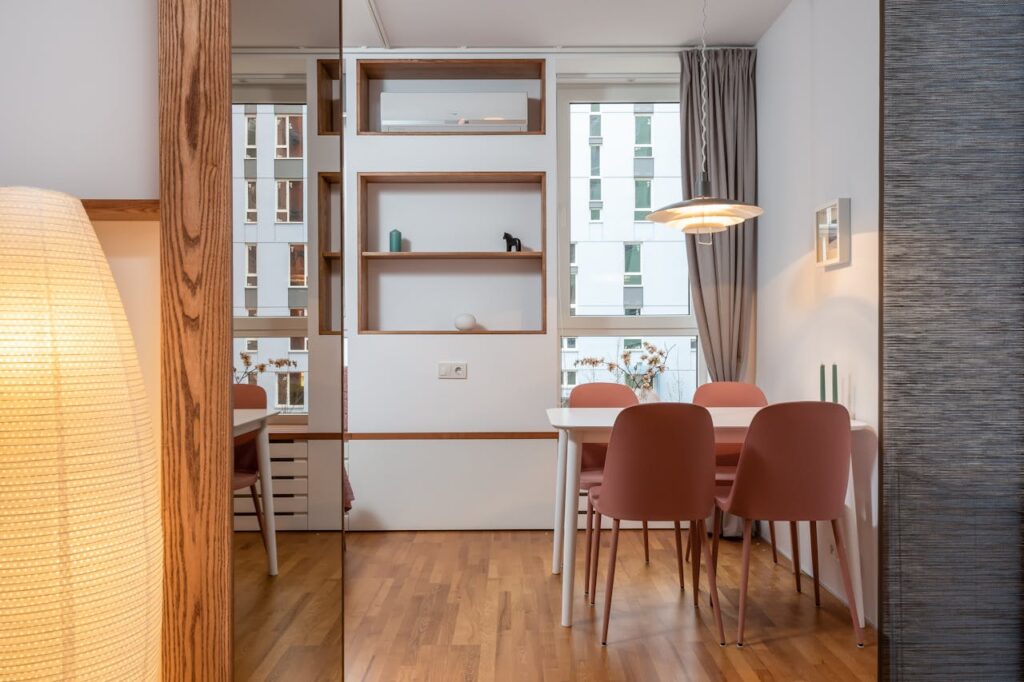 Modernes Wohnzimmer - Google Ads für Wohnungstausch